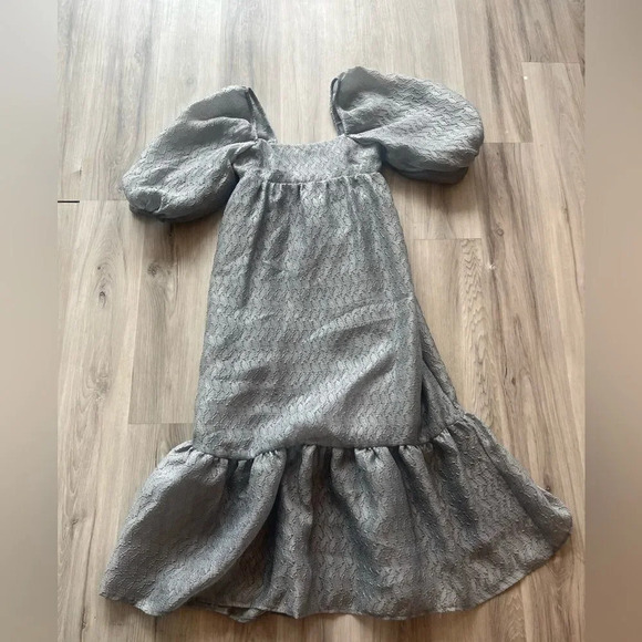 Anthropologie Size XS Silver Textured Puff Sleeve Ribbed Maxi Dress - Picture 2 of 7